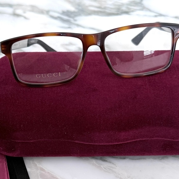 Gucci Other - Gucci Eyeglasses, Tortoise‎ brown, GG0692O, 55/16 150